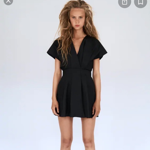 Brand new Zara poplin dress - Picture 2 of 4